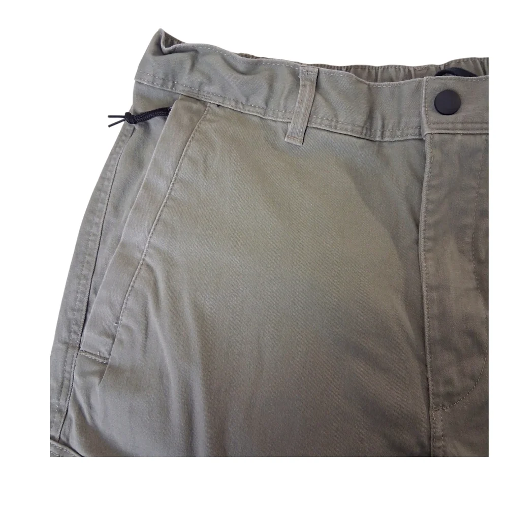H&M Regular Fit Cargo Pants Mens Size Medium - Green